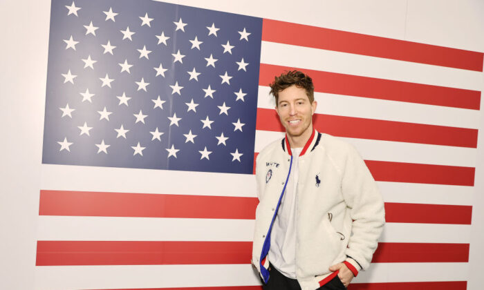 Shaun White gets fitted in Polo Ralph Lauren ahead of Beijing 2022 in Los Angeles, Calif., on January 28, 2022. (Amy Sussman/Getty Images for USOPC)