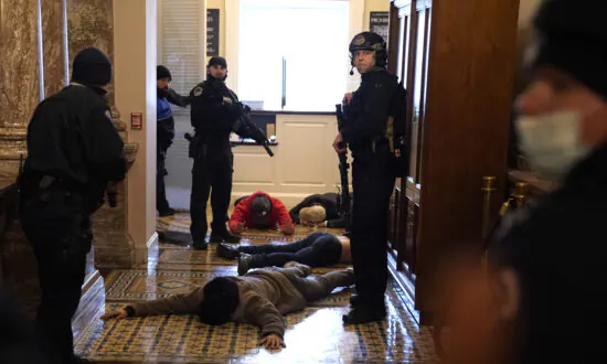 Texas Man Pleads Guilty Over Breach of US Capitol Charges