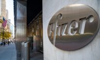 Senior Pfizer Employee Says Company Exploring Mutating COVID-19 to ‘Preemptively Develop New Vaccines’