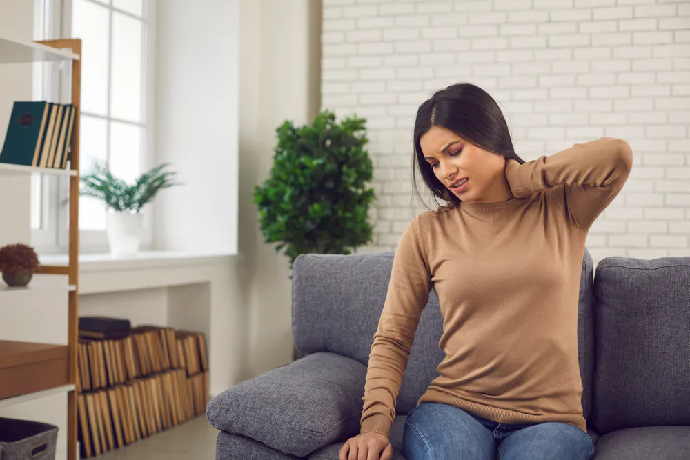 Managing chronic pain used to involve pain medications, but these days, there are therapy options to reduce dependence on medications. (Shutterstock)