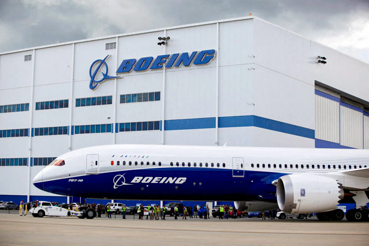 A Boeing 787-10 Dreamliner taxis past the Final Assembly Building at Boeing South Carolina in North Charleston, S.C., on March 31, 2017. (Randall Hill/Reuters)