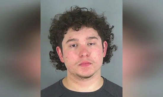 Former ‘American Idol’ Star Charged in Fatal DUI Crash