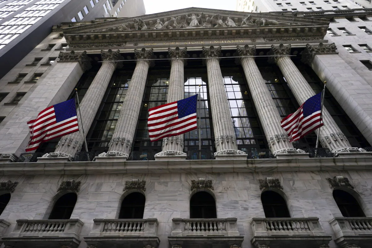 American flags fly outside the New York Stock Exchange in the Financial District in New York, on Jan. 14, 2022. (Mary Altaffer/AP Photo)
