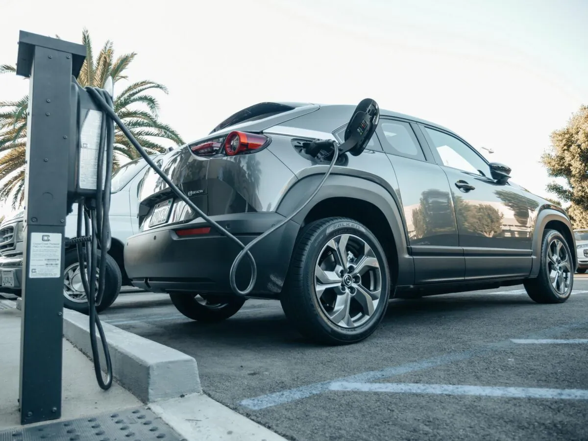 Electric Vehicle Tax Cut Passes Senate