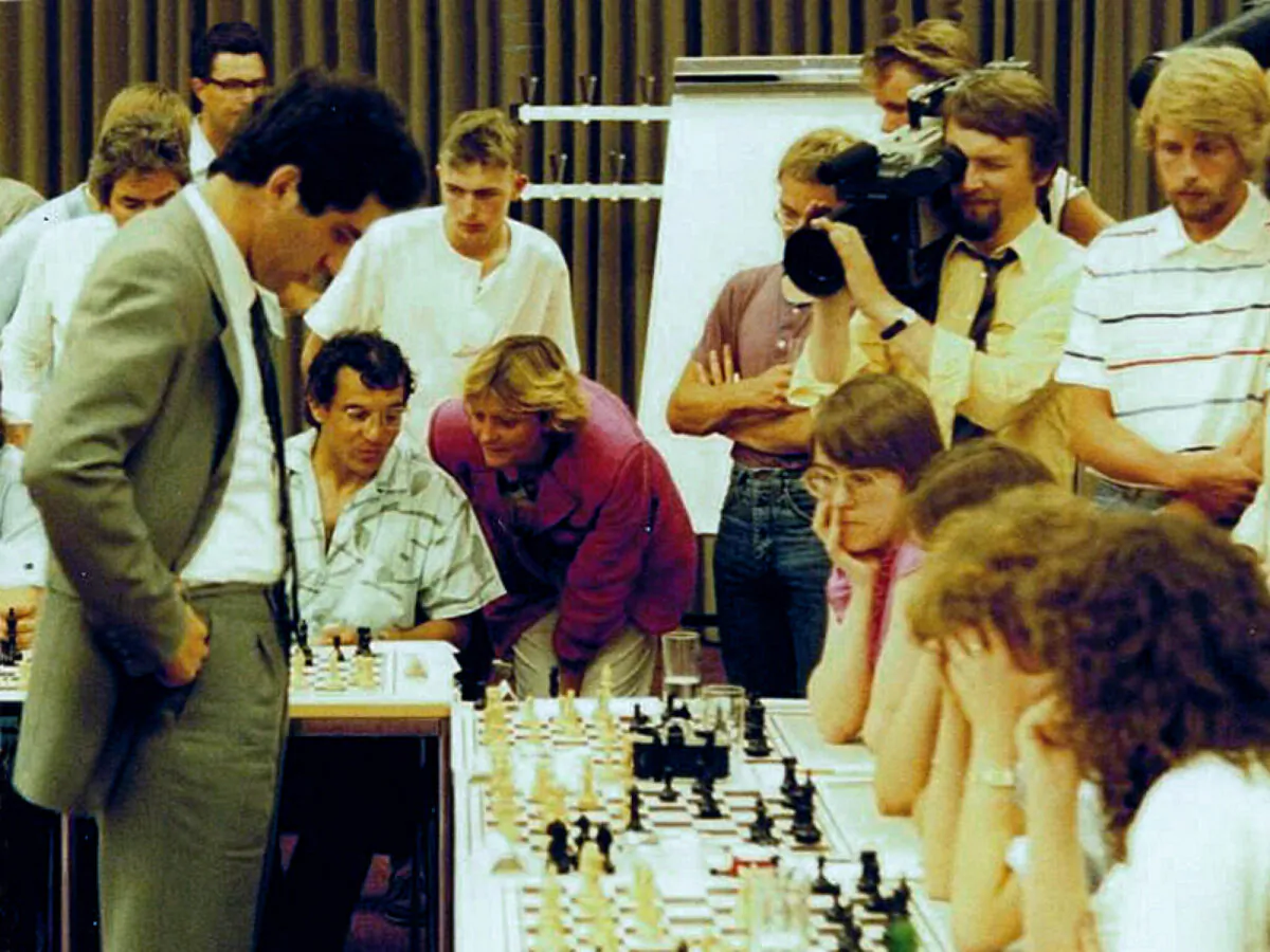 (Garry Kasparo in 1985/Wikimedia via Benzinga)