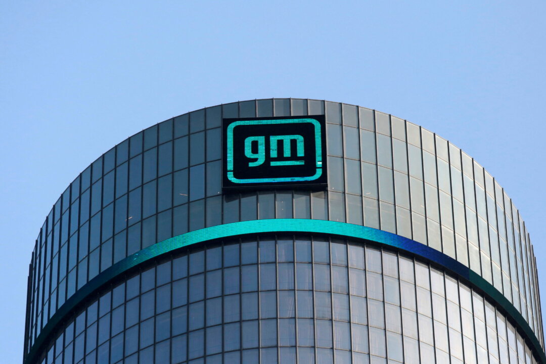 GM Plans 50 New Digital Features, Services by 2026: Executive | The ...