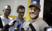 Hockey Star Mike Fisher: Truckers Are Fighting for the Freedom of Every Single Person in Canada