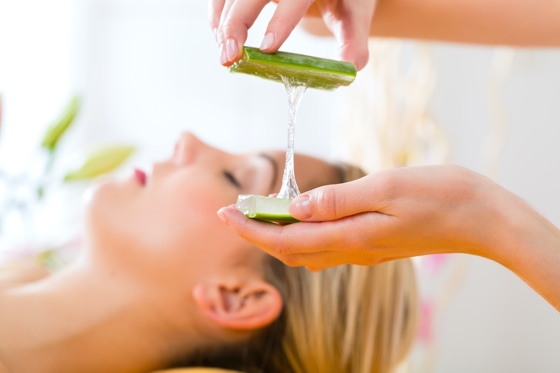 Nature's Best Remedies for Aging Skin - Vimarsana News