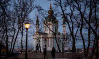UK to Withdraw Troops From Ukraine as Citizens Are Told to Leave Immediately
