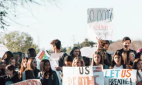 Over 100 Middle Schoolers Protest Mask Mandates