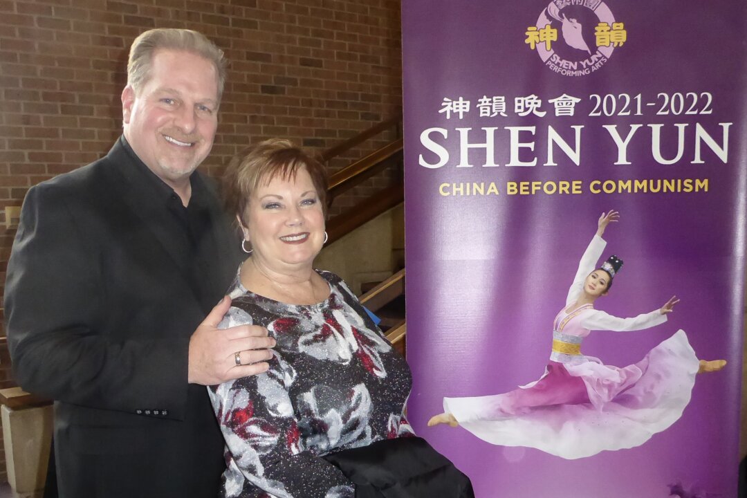 Daniel and Patti Houck attend Shen Yun Performing Arts at The Oncenter Crouse Hinds Theater in Syracuse, N.Y., on Feb. 12, 2022. (Frank Liang/The Epoch Times)