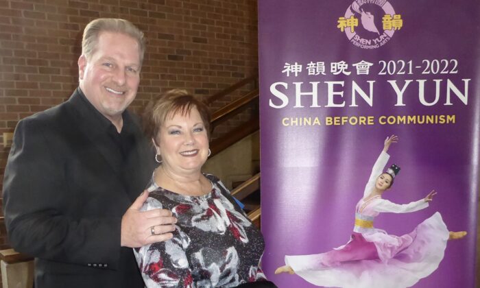 ‘We’ve Chosen Not to Live Our Lives in Fear,’ Says Pastor at Shen Yun