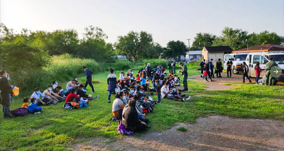Border Patrol detains a group of 298 illegal aliens in La Grulla, Texas, on July 17, 2021. (CBP)