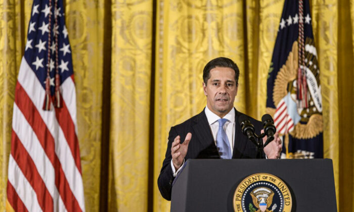 Alberto M. Carvalho, Superintendent of Miami-Dade County Public Schools, speaks at the ConnectED conference in the East Room of the White House, on Nov. 19, 2014. (Brendan Smialowski/AFP via Getty Images)