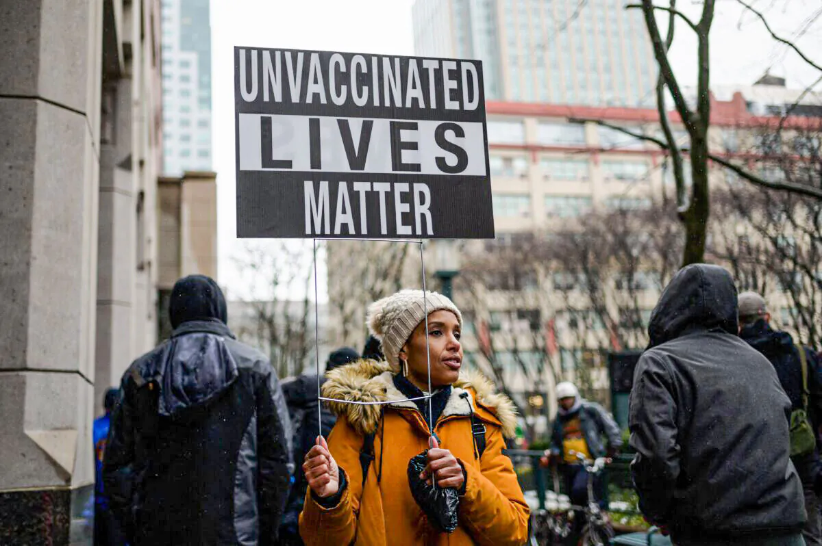 City workers gather to protest against COVID-19 vaccine mandates and restrictions in New York City on Feb. 7, 2022. (Angela Weiss/AFP via Getty Images)