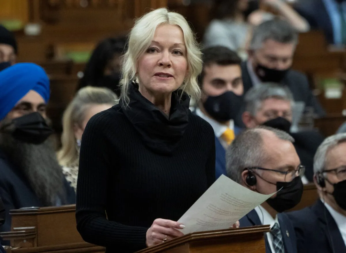 Conservative Interim leader Candice Bergen rises during question period in the House of Commons in Ottawa on Feb. 14, 2022. (The Canadian Press/Adrian Wyld)
