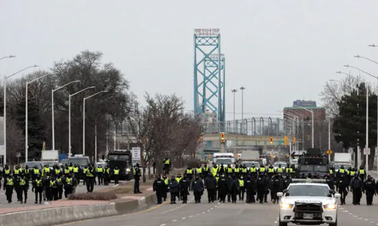 Windsor Mayor Says Ambassador Bridge Blockade Was a ‘National Security Issue’