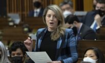 Canadian Foreign Minister Headed to the Polish-Ukraine Border