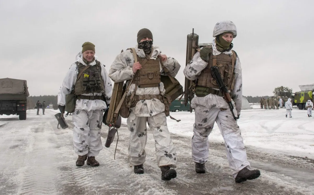 Ukrainian soldiers train during military drills close to Kharkiv, Ukraine, on Feb. 10, 2022. (Andrew Marienko/AP Photo)
