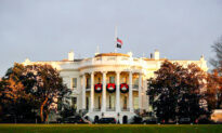 Senior Biden Communications Director Announces White House Departure