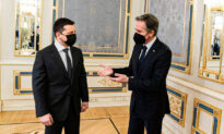 US Offering Ukraine $1 Billion Sovereign Loan Guarantee to Bolster Economic Stability