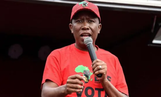 South Africa Chant That Calls for ‘Killing’ White Farmers Evokes Apartheid Divisions