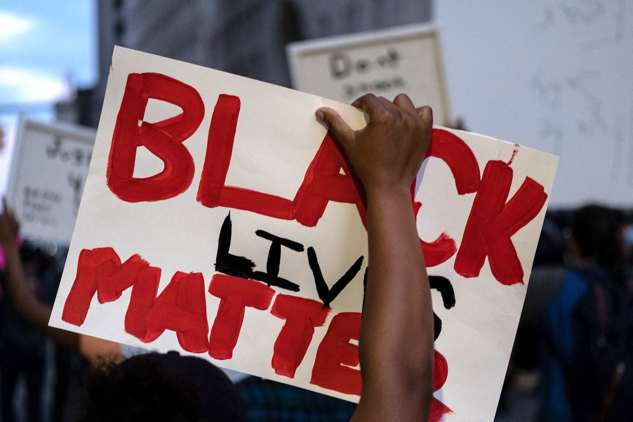 Bail Fund Under BLM Louisville Posts Bond for Activist Charged With Attempted Murder - Vimarsana News