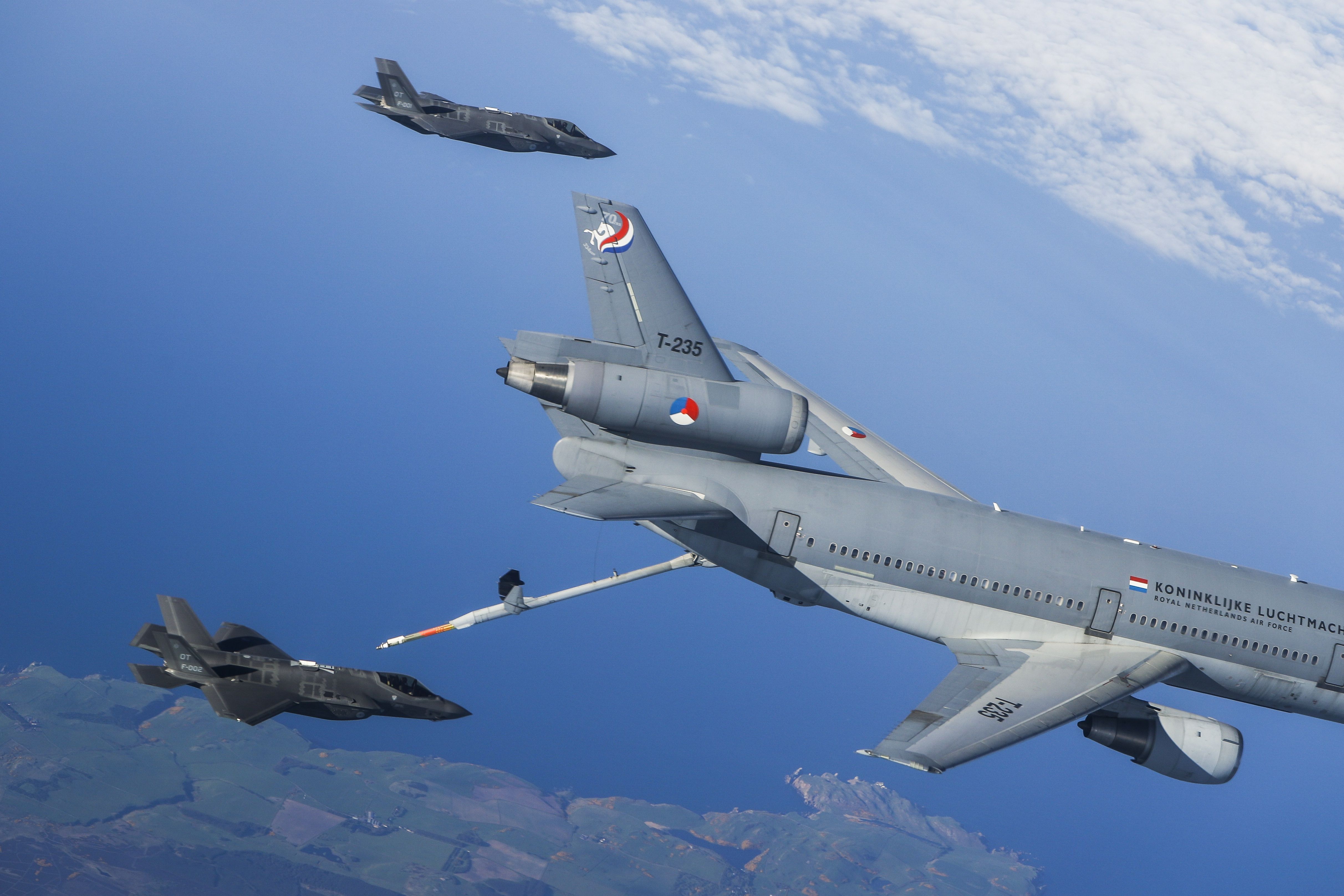 US Deploys Airmen, F-35 Fighter Jets to Germany Amid 'Russian Invasion' Fears - Vimarsana News