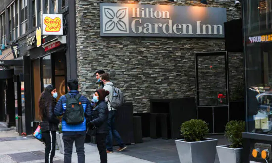 Marriott, AirBnB, Others See Global Travel Rebounding in 2022