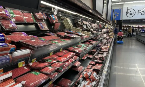 Walmart to Drop Ground Beef Prices by Nearly 15 Percent for US 250th Anniversary, Trump Says