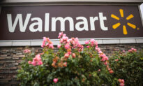 Red-Hot Inflation Drives Wealthier Americans to Shop at Walmart