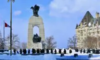 Police Say Woman Who Stood on Tomb of Unknown Soldier Not Associated With Convoy Truckers, Won’t be Charged