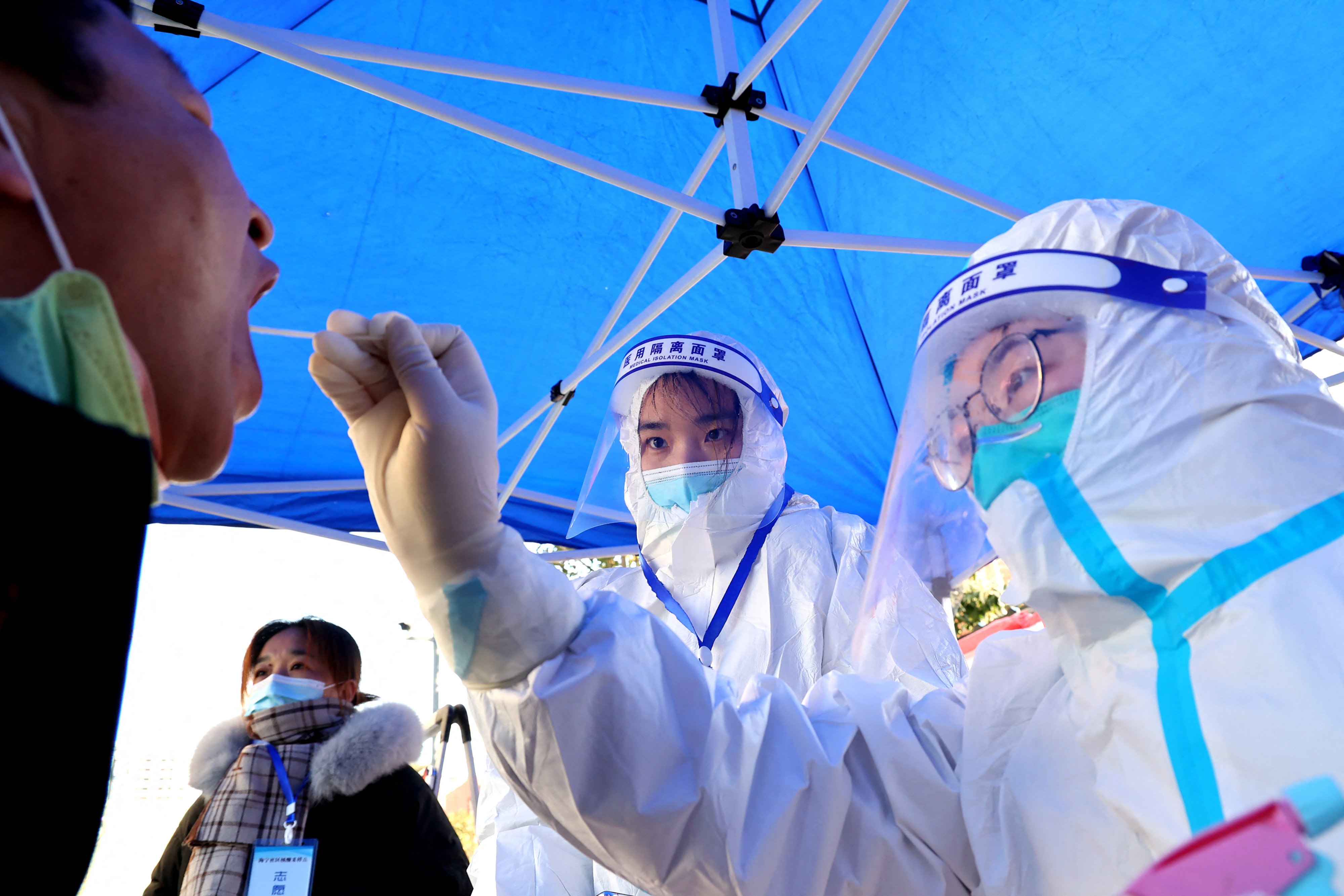 Delta, Omicron Outbreaks Spread in Parts of China - Vimarsana News