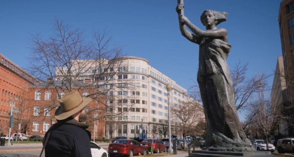 Epoch Times Photo