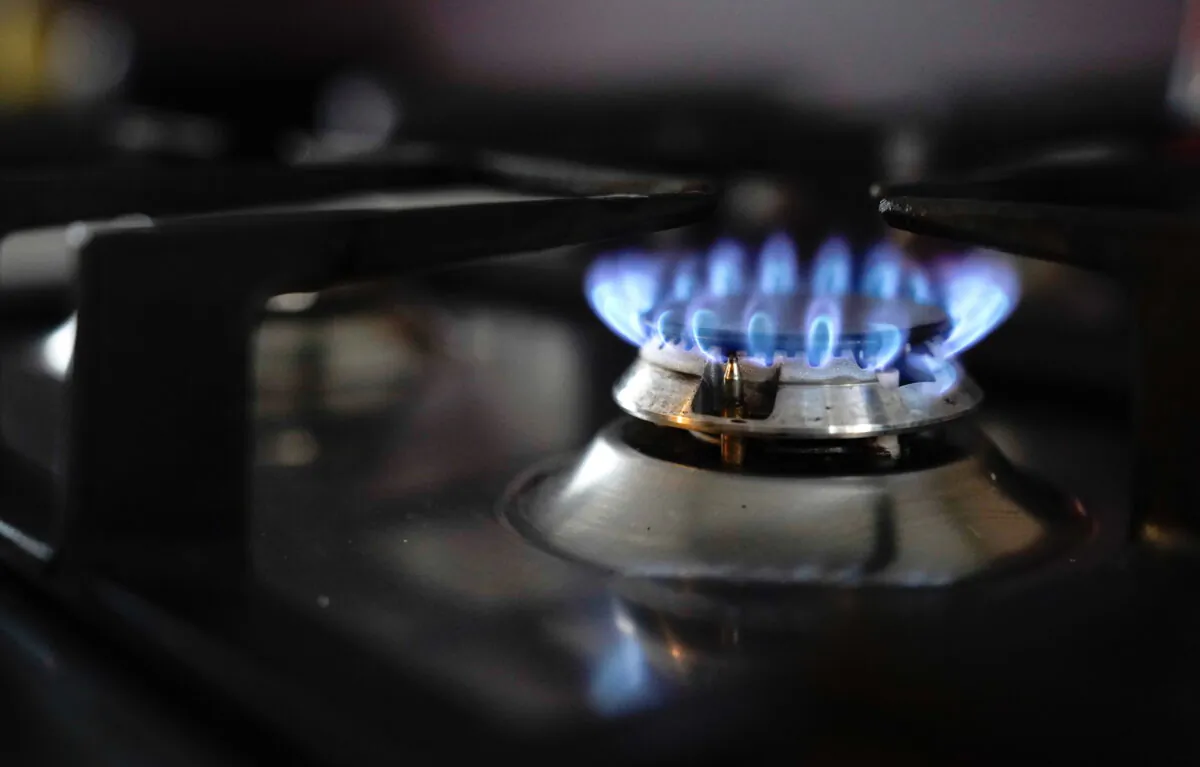Undated photo showing a gas-fired range. UK energy bills are set to spike from the beginning of April 2022. (Andrew Matthews/PA)