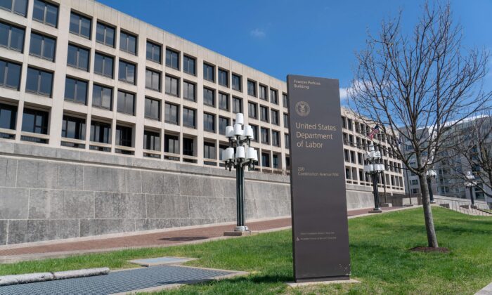The U.S. Department of Labor Building in Washington, D.C., on March 26, 2020. (Alex Edelman/AFP via Getty Images)