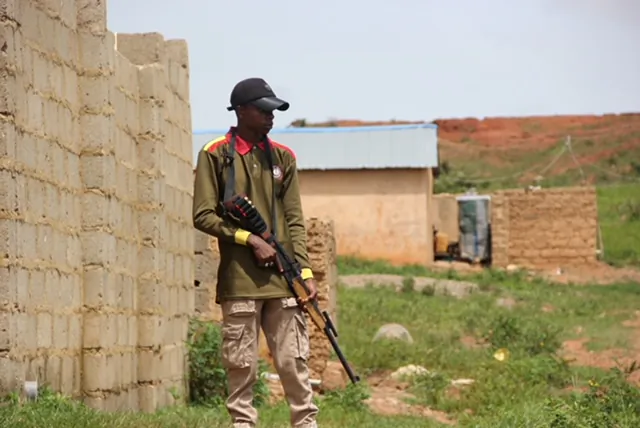 Armed Civilian Guard in Plateau state Nigeria, Aug 2, 2021 Photo by Masara Kim.