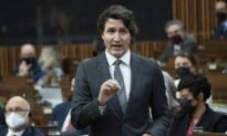 Trudeau Defends Declaring Emergency as Bergen Says Justification Is ‘Falling Apart’