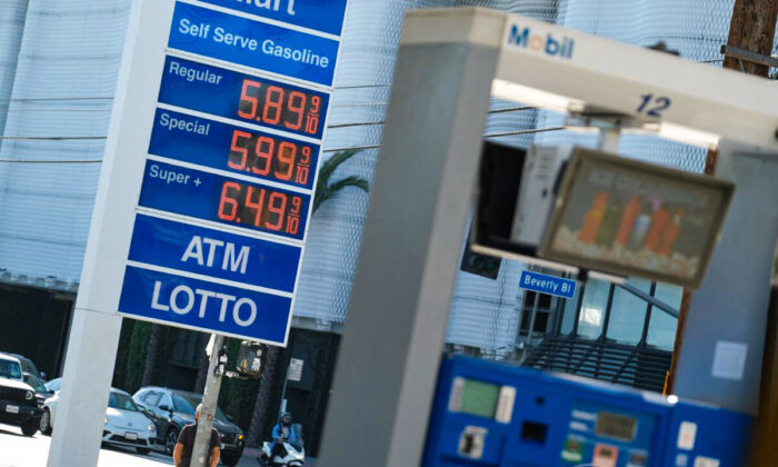 The high price of gasoline is displayed at a Los Angeles gas station on Nov. 24, 2021. (Chris Delmas/AFP via Getty Images)