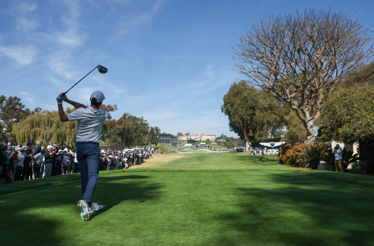 Joaquín Niemann of Chile plays his shot from the ninth tee during the final round of The Genesis Invitational at Riviera Country Club in Pacific Palisades, Calif., on Feb. 20, 2022. (Rob Carr/Getty Images)