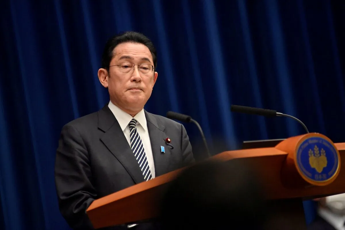 Japan's Prime Minister Fumio Kishida attends a news conference on the coronavirus (COVID-19) measures, in Tokyo, Japan, on Feb. 17, 2022. (David Mareuil/Pool via Reuters)