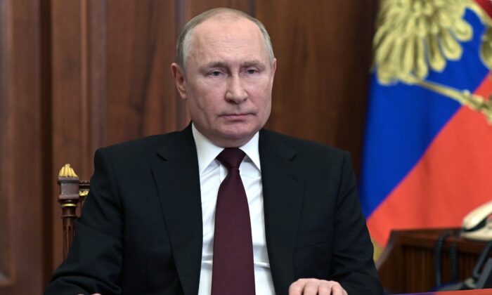 US Sanctions Won’t Change Putin’s Decision Calculus, Experts Say