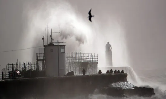 Storm Franklin Hits UK With High Winds and Flooding