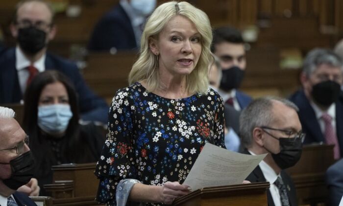 Interim Conservative leader Candice Bergen rises during question period in Ottawa on Feb. 21, 2022. (Adrian Wyld/The Canadian Press)