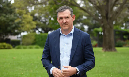 Ex-Northern Territory Chief Minister Cleared of Political Interference