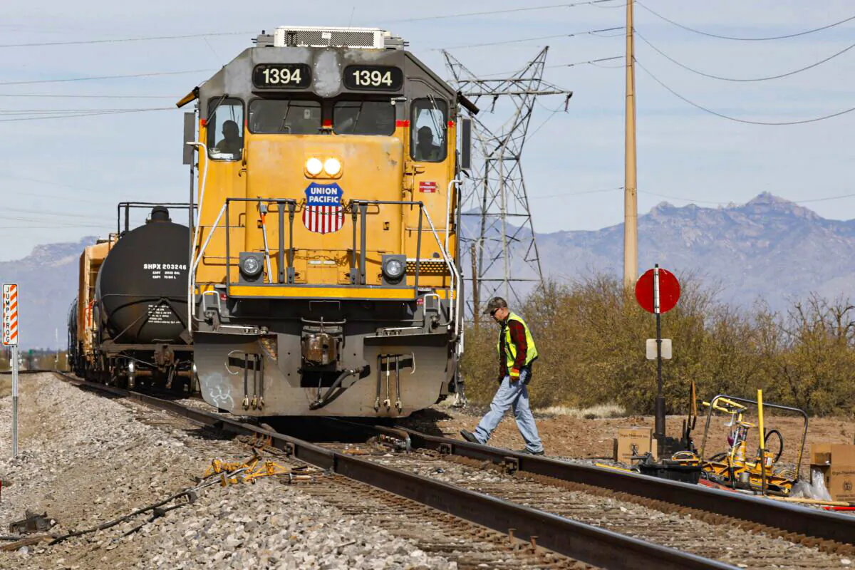 A Union Pacific freight train in the south of Tucson, Ariz. on Jan. 24, 2020. (David Boe/AP Photo)