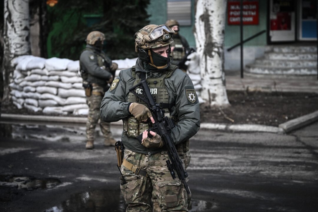 Russia–Ukraine War (May 8): Ukrainian Troops Retreat From Popasna, Luhansk Governor Confirms