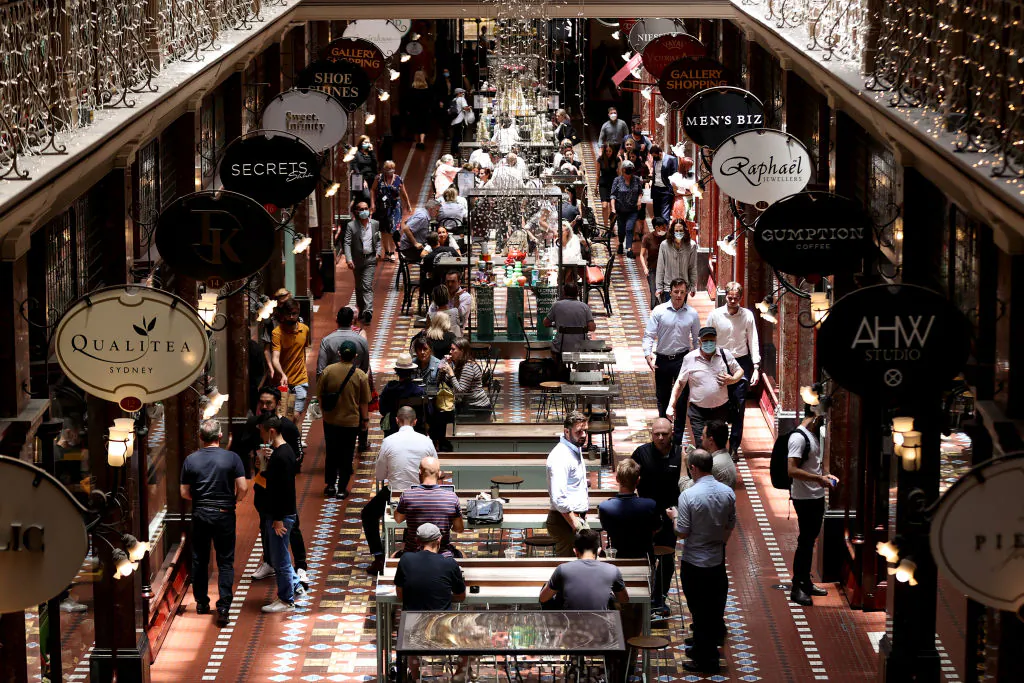 People shop in Pitt Street mall ahead of Christmas in Sydney, Australia, on Dec. 14, 2021. (Brendon Thorne/Getty Images)