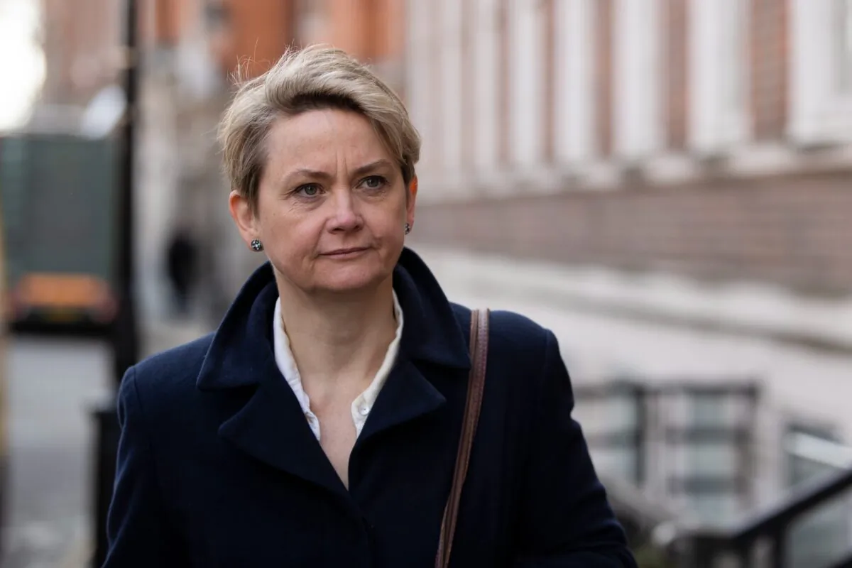 Labour MP Yvette Cooper arrives to speak at the Centre For European Reform in Westminster, London, on March 11, 2019. (Dan Kitwood/Getty Images)