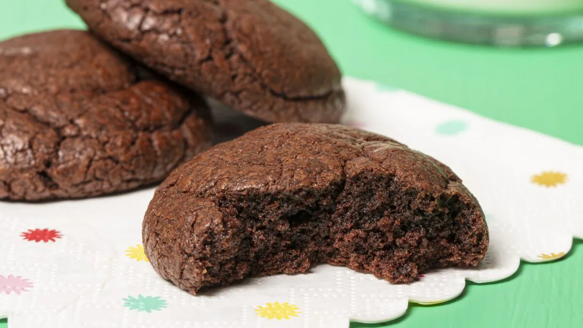 Using the right combination of sugars and shaping techniques guarantees thick and chewy cookies. (Kendra Smith)